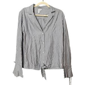 Treasure & Bond Blue White Striped Tie Front Button Down Shirt Womens XS Coastal